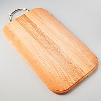 Доска разделочная из бука 400 x 250 x 15 мм Delta Классика с металлом Ом-40 (10 )